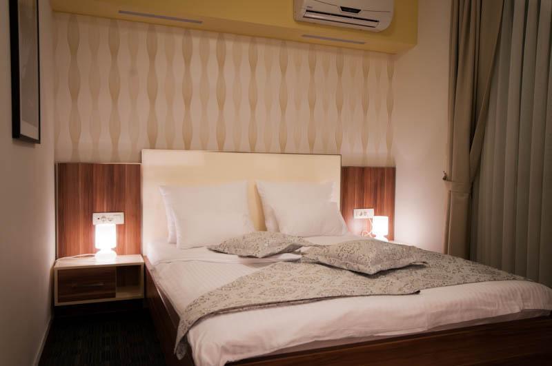 Hotel Lighthouse Igalo Bagian luar foto